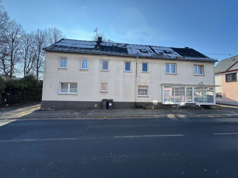 Provisionsfrei* Attraktives Investitionsobjekt im Herzen von Wirges - Mehrfamilienhaus mit Potenzial (Sanierung über KFW mit bis zu 45% Tilgungszuschuss möglich) zimmer