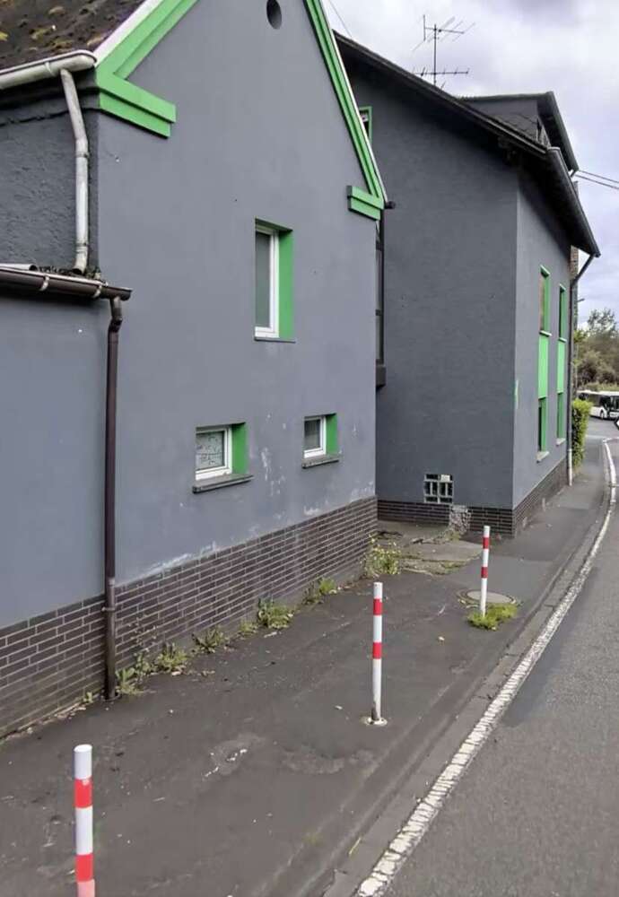 Haus zum Kaufen in Arzbach 235.000 € 200 m²