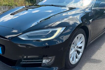 Tesla Model S 203.000 km 16.893 &euro; Oberwesel 55430
