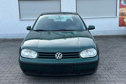 VW Golf 168.000 km 2.399 &euro; Miehlen 56357