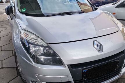 Renault Scenic 121.400 km 5.900 &euro; Koblenz 56072
