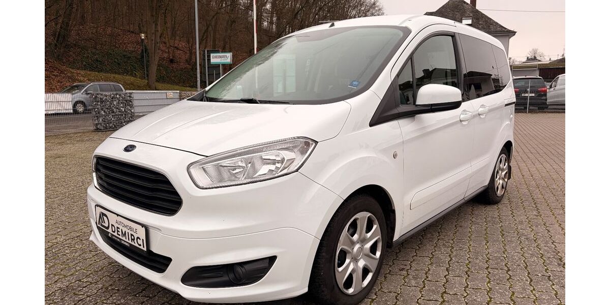 Ford Tourneo Courier 110.000 km 7.399 € Montabaur 56410