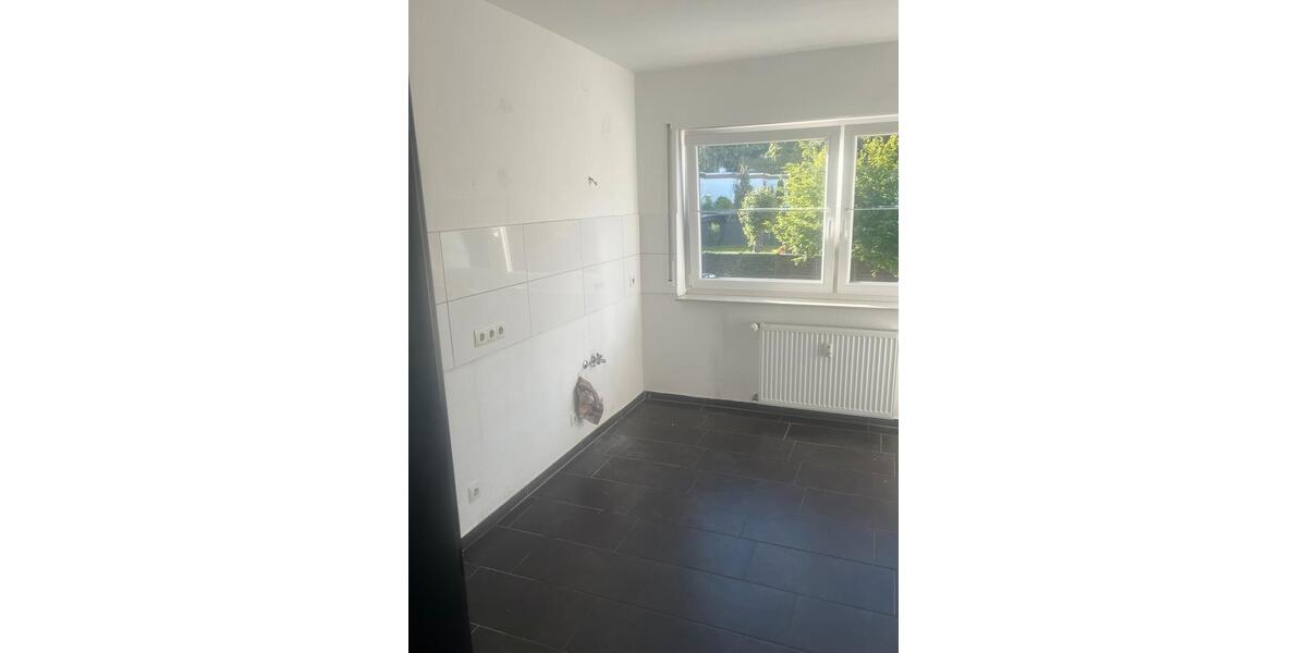 Etagenwohnung Neuwied - 4 Zimmer, 90 m&sup2;, 900&euro; | Angebot:26626120