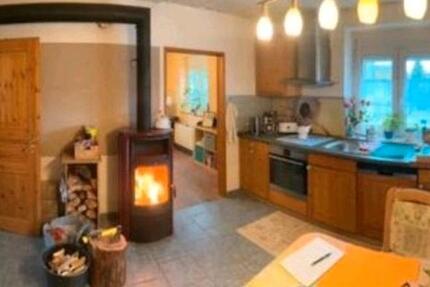 Freistehendes Einfamilienhaus mit Charme in Naturlage zu vermi 4 zimmer