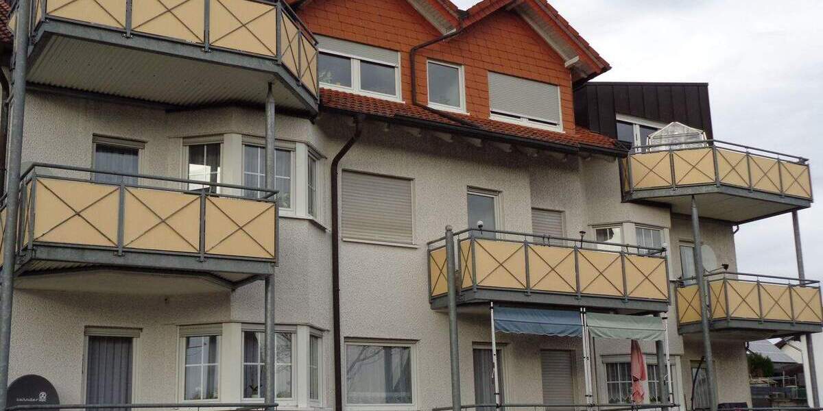 Gemütliche Dachgeschosswohnung in Höhr-Grenzhausen. 2 zimmer