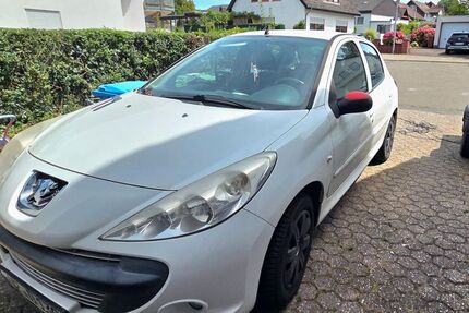 Peugeot 206 176.000 km 999 &euro; Neuwied 56567