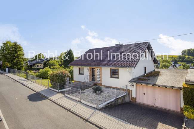 Haus zum Kaufen in Nomborn 295.000 € 125 m²