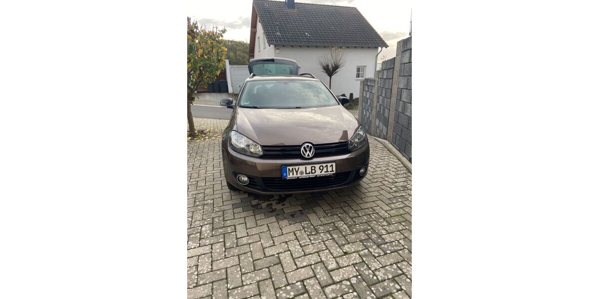 VW Golf 151.000 km 5.500 &euro; Kruft 56642