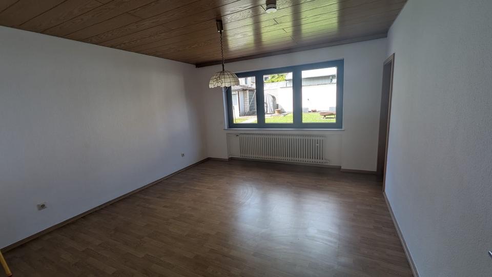 Erdgeschoßwohnung Kobern-Gondorf Gondorf - 3 Zimmer, 92 m&sup2;, 750&euro; | Angebot:26669812