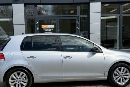 VW Golf 107.000 km 7.990 &euro; Koblenz/Rh. 56070