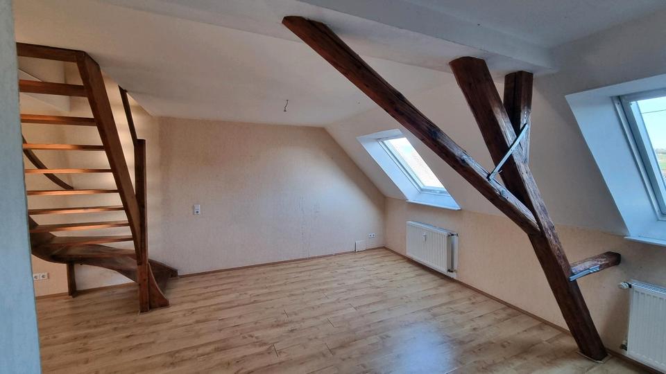 Maisonettenwohnung Lonnig - 3.5 Zimmer, 80 m&sup2;, 720&euro; | Angebot:26367784