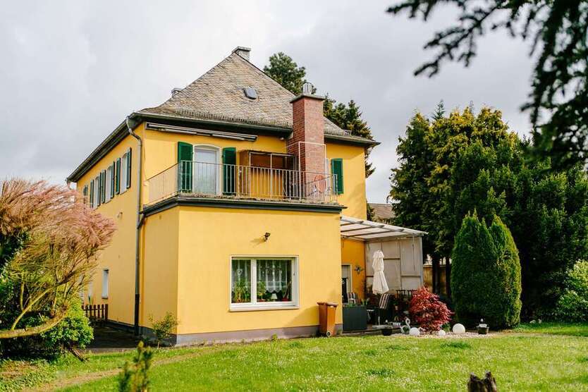 Haus zum Kaufen in Oberbieber 429.000 € 220 m²