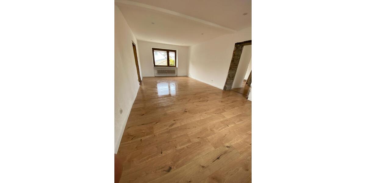 Etagenwohnung Neuwied Block - 3 Zimmer, 80 m&sup2;, 900&euro; | Angebot:26294374