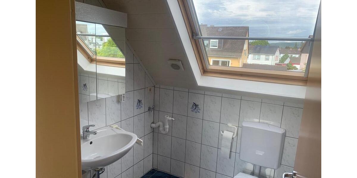 Dachgeschoßwohnung Koblenz Karthause - 1 Zimmer, 45 m&sup2;, 800&euro; | Angebot:25424389