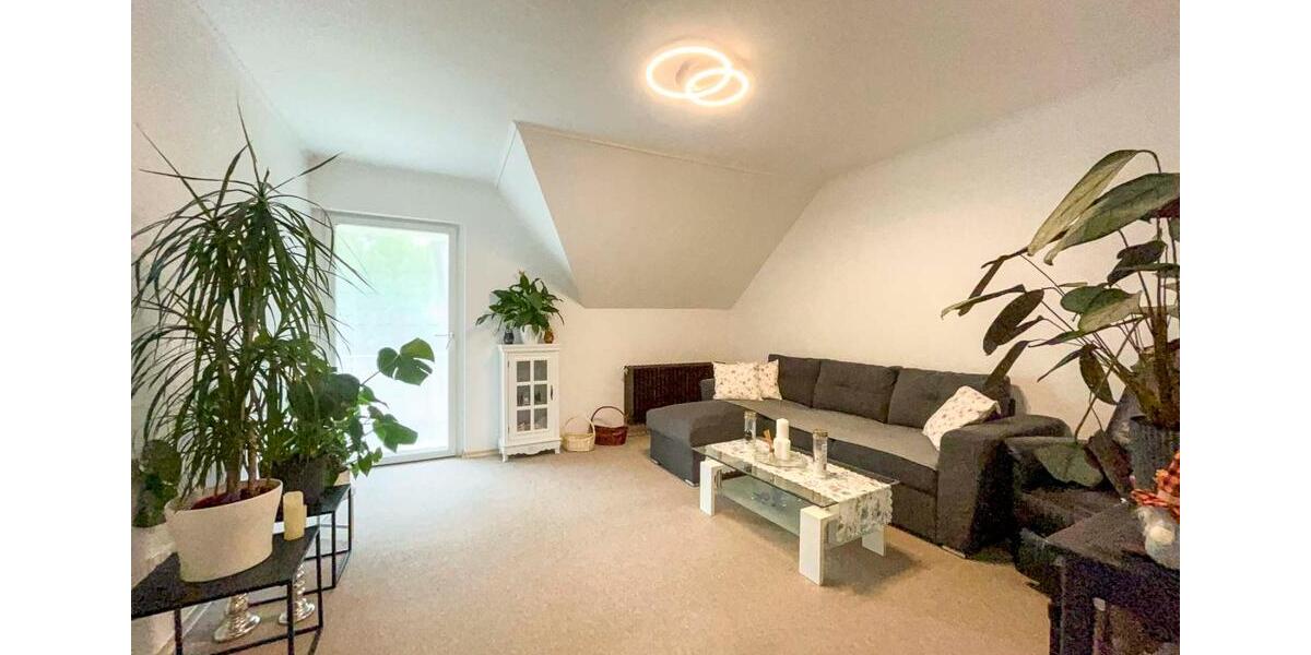 Schönes Wohnhaus in Himmighofen für 298.000 Euro zu verkaufen 7 zimmer