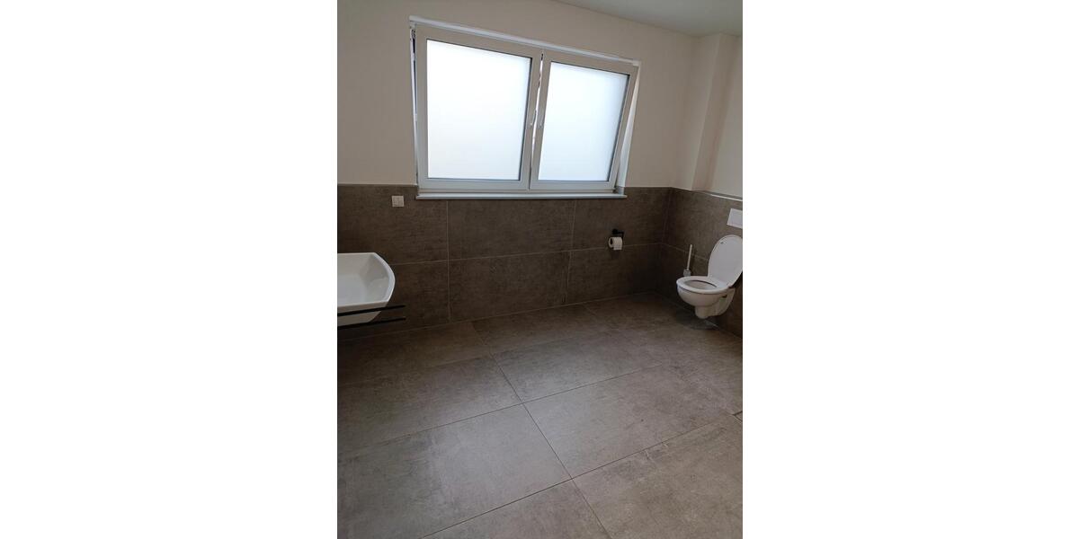 Etagenwohnung Vallendar - 2 Zimmer, 80 m&sup2;, 1.095&euro; | Angebot:26383290