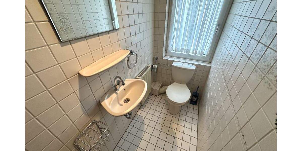 Einfamilienhaus Ransbach-Baumbach Baumbach - 7 Zimmer, 200 m&sup2;, 335.000&euro; | Angebot:25745768