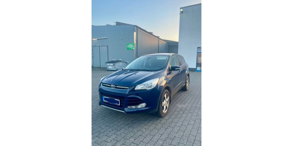 Ford Kuga 253.000 km 6.850 &euro; Bogel 56357