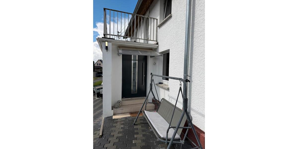 Einfamilienhaus Ötzingen - 7 Zimmer, 211 m&sup2;, 365.000&euro; | Angebot:27258591