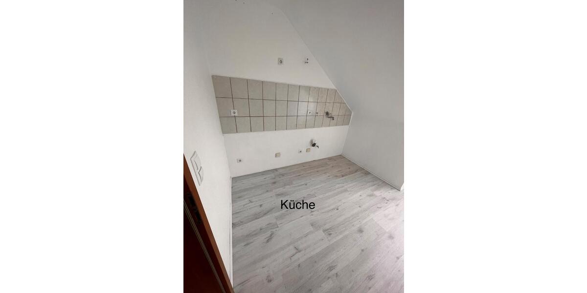 Dachgeschoßwohnung Koblenz Bubenheim - 3 Zimmer, 67 m&sup2;, 600&euro; | Angebot:25343634