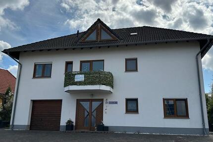 Haus Montabaur - 9 Zimmer, 266 m&sup2;, 590.000&euro; | Angebot:26581834