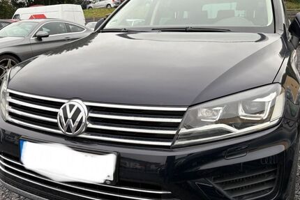 VW Touareg 282.000 km 11.750 &euro; Ochtendung 56299