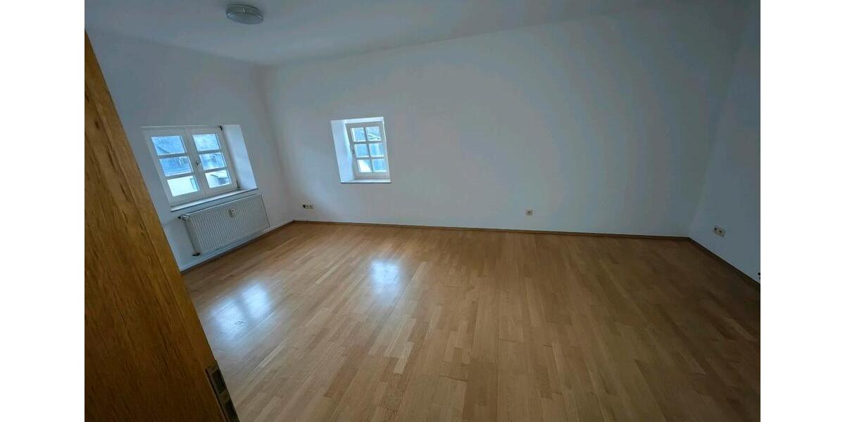 Einfamilienhaus Singhofen - 3 Zimmer, 90 m&sup2;, 990&euro; | Angebot:26382286
