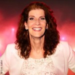Frau Höpker bittet zum Gesang! - Das 10. Mitsingkonzert in Delbrück