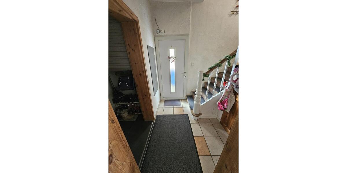 Einfamilienhaus mit Einliegerwohnung +Provisionsfrei+ 7 zimmer