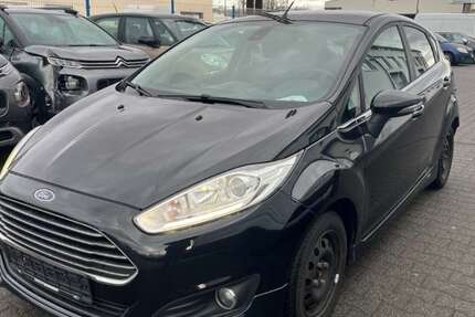 Ford Fiesta 228.000 km 3.950 &euro; Halsenbach 56283
