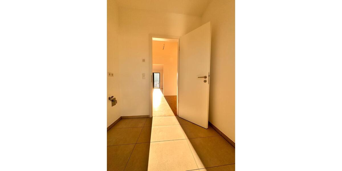 Etagenwohnung Lahnstein - 3 Zimmer, 89 m&sup2;, 1.180&euro; | Angebot:26422425