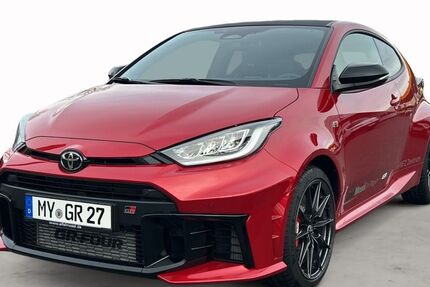 Toyota Yaris 6.999 km 53.960 &euro; Mayen 56727