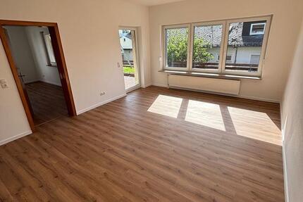 Wohnung Großmaischeid - 4 Zimmer, 100 m&sup2;, 1.000&euro; | Angebot:26691420