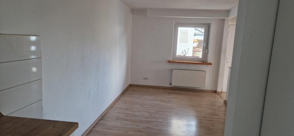 Etagenwohnung Koblenz Karthause - 4 Zimmer, 100 m&sup2;, 1.310&euro; | Angebot:26236223