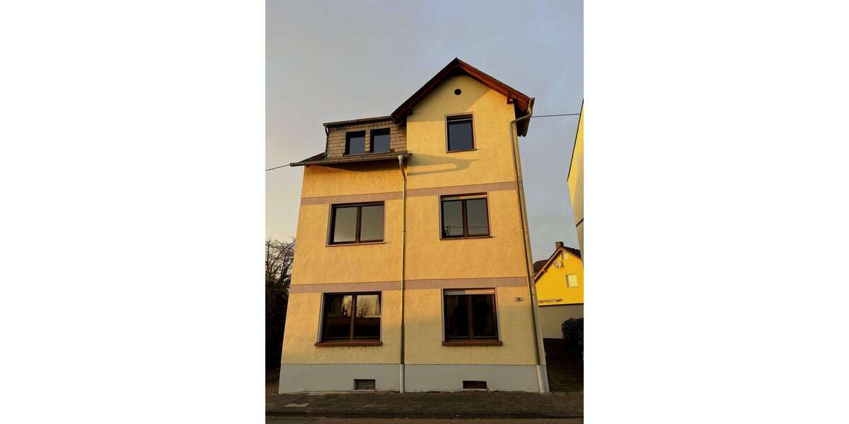 Einfamilienhaus Neuwied Block - 6 Zimmer, 121 m&sup2;, 325.000&euro; | Angebot:25568891