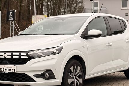 Dacia Sandero 20.000 km 13.699 &euro; Montabaur 56410