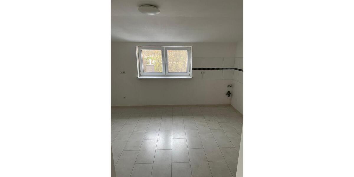 Dachgeschoßwohnung Montabaur - 3 Zimmer, 70 m&sup2;, 800&euro; | Angebot:24863926