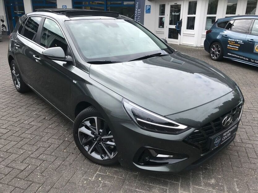 i30