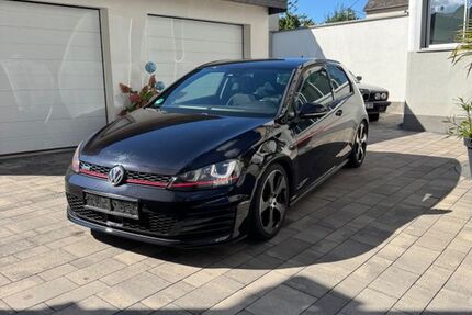 VW Golf 134.557 km 13.499 &euro; Mülheim Kärlich 56218