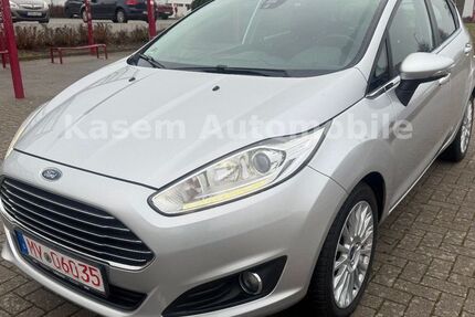 Ford Fiesta 74.596 km 5.900 &euro; Plaidt 56637