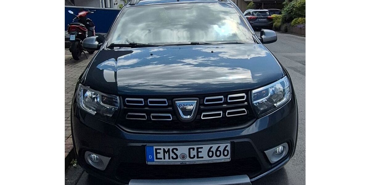Dacia Logan 195.000 km 4.000 &euro; Bad Ems 56130