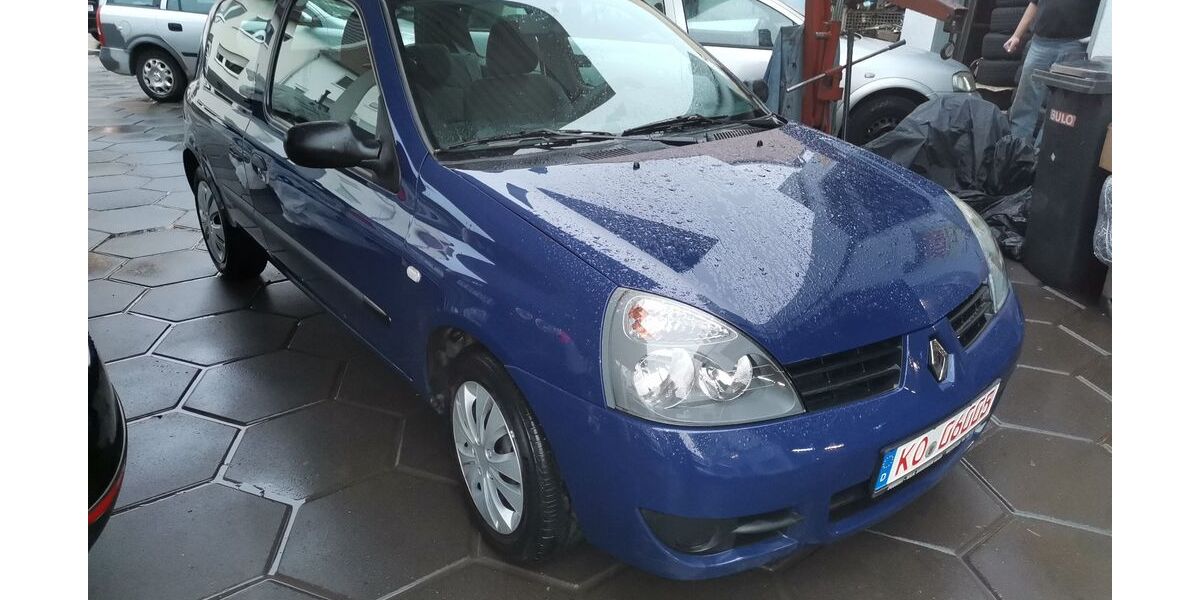 Renault Clio 96.100 km 2.200 € Koblenz 56072
