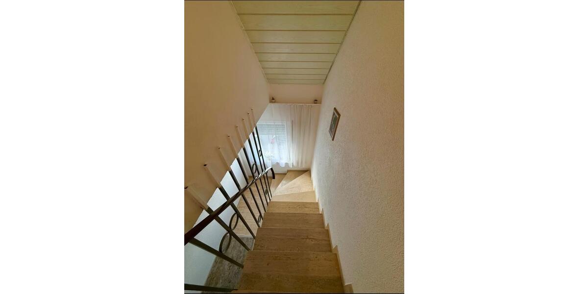 Reihenhaus Koblenz Lay - 7 Zimmer, 152 m&sup2;, 520.000&euro; | Angebot:26656358