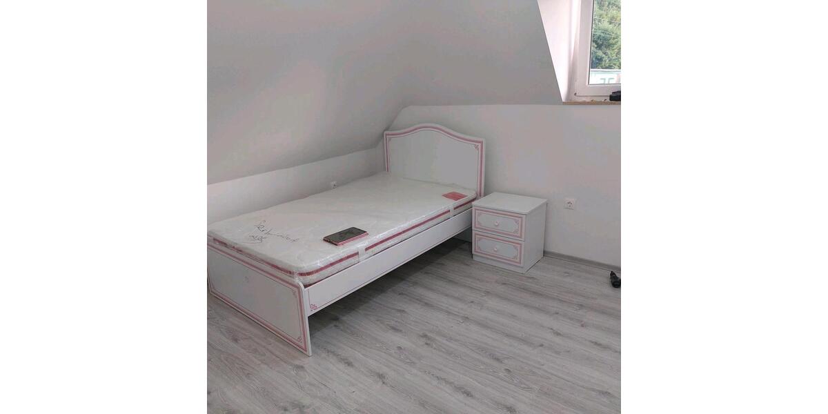 Einfamilienhaus Koblenz Bisholder - 6 Zimmer, 160 m&sup2;, 1.800&euro; | Angebot:26164041