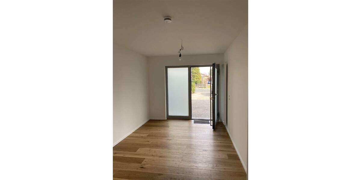 Exklusives Souterrain in Waldrandlage - modern, stadtnah, autobahngünstig 3 zimmer