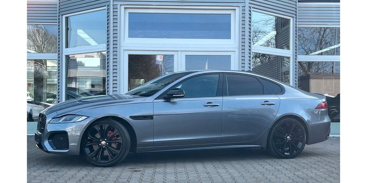 Jaguar XE 8.309 km 35.390 &euro; Neuwied 56566