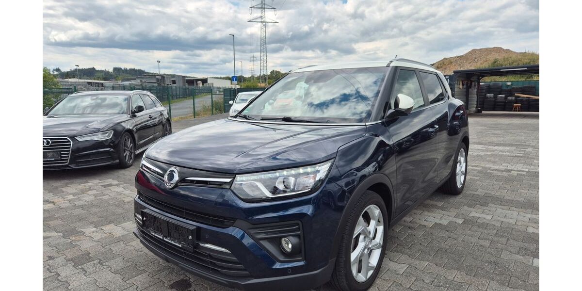 SsangYong Tivoli 37.000 km 13.999 &euro; Ransbach-Baumbach 56235