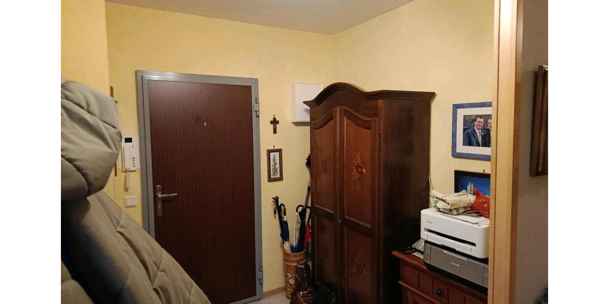 Etagenwohnung Koblenz Karthause - 3 Zimmer, 83 m&sup2;, 250.000&euro; | Angebot:24698996