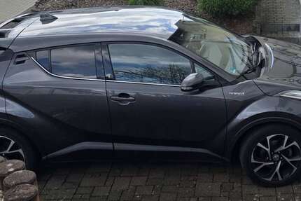 Toyota C-HR 55.600 km 22.000 &euro; Koblenz, Stadt 56072