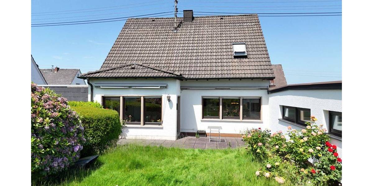 Mehrfamilienhaus, Wohnhaus Ransbach-Baumbach Baumbach - 8 Zimmer, 224 m&sup2;, 359.000&euro; | Angebot:26875003